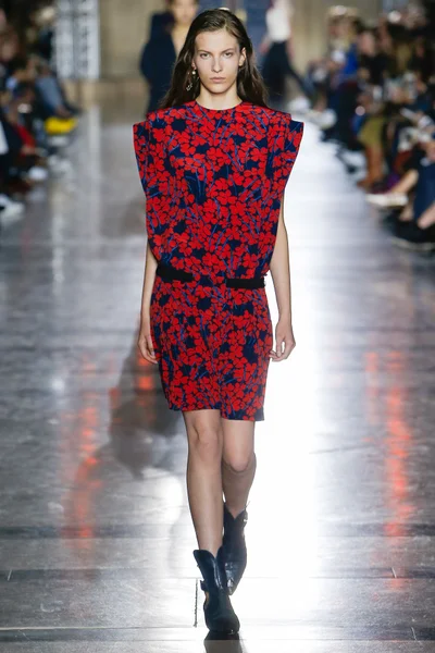 Look 40